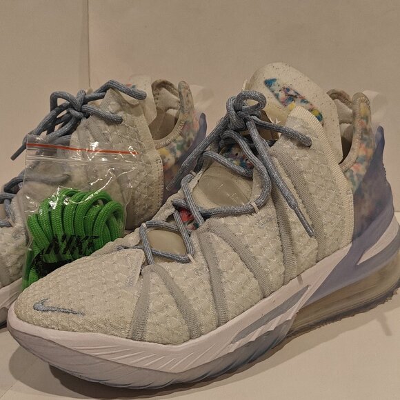 Nike LeBron 18 XXVIII 'Play for the Future' CW3156-400 Mens Size 8 Excellent - Picture 3 of 16